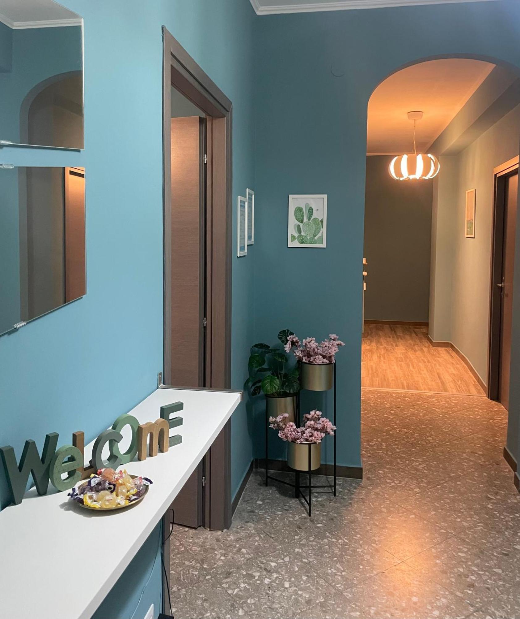 Interno1 Bari Policlinico Hotel Exterior foto